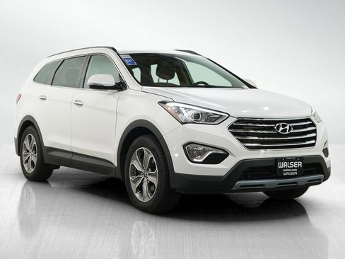 Used 2013 Hyundai Santa Fe GLS FWD image 7