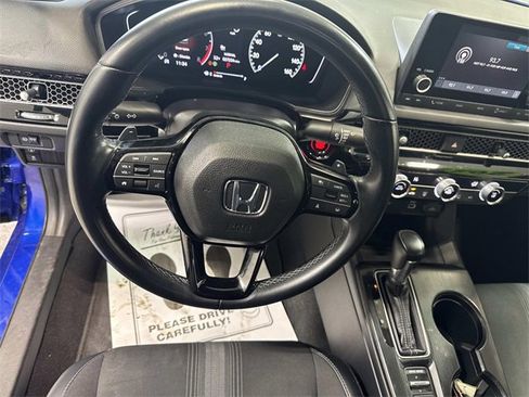 Used 2022 Honda Civic Sport image 6