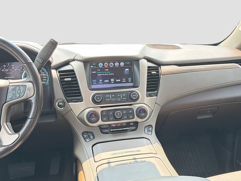 Used 2018 GMC Yukon Denali w/ Denali Ultimate Package AWD/4WD image 27