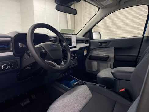 New 2025 Ford Maverick XLT image 6