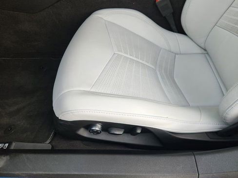 Used 2024 Chevrolet Corvette Stingray w/ Z51 Performance Package image 27