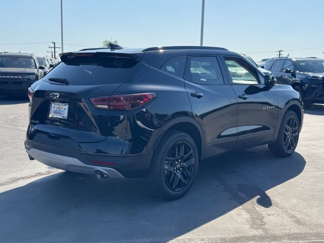 New 2026 Chevrolet Blazer LT w/ Sound & Technology Package FWD image 5