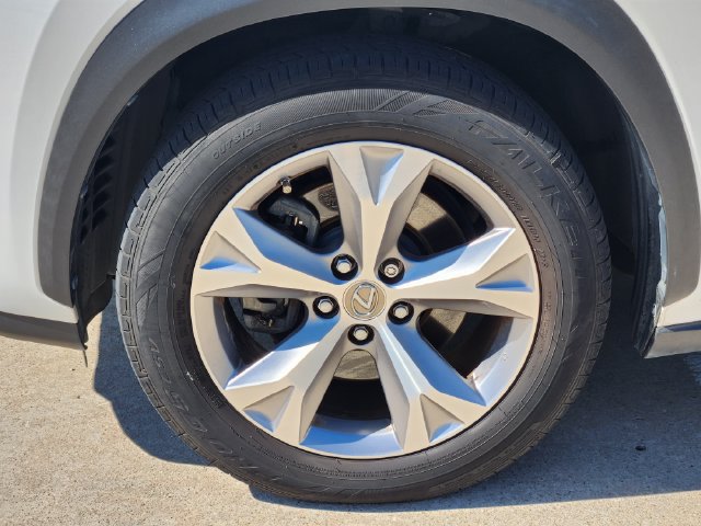 Used 2017 Lexus NX 200t FWD w/ Premium Package image 10