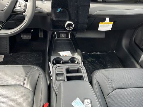 New 2025 Ford Mustang Mach-E Premium image 59