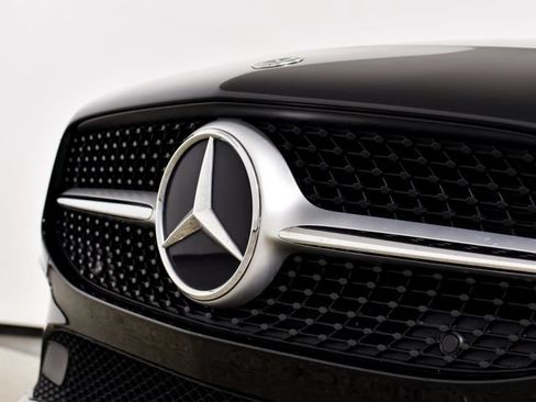 Certified 2023 Mercedes-Benz CLA 250 4MATIC w/ Premium Package image 7
