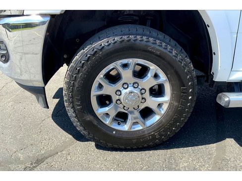 Used 2021 RAM 3500 Laramie image 9