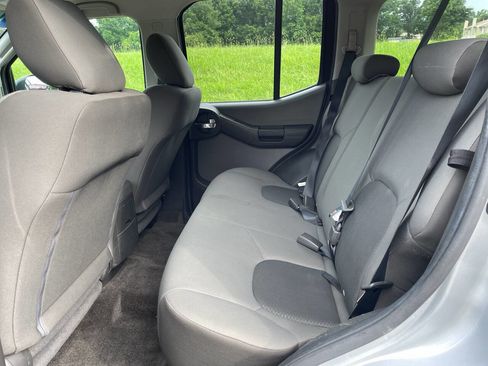 Used 2010 Nissan Xterra S image 17