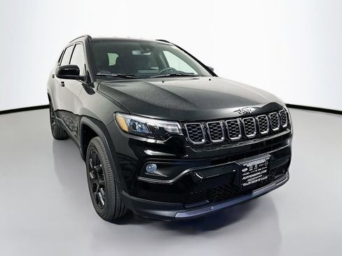 New 2026 Jeep Compass Latitude AWD/4WD image 1