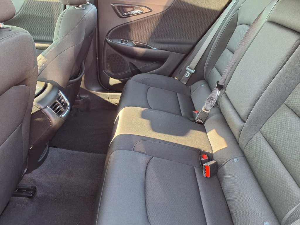 Used 2024 Chevrolet Malibu LT FWD image 13