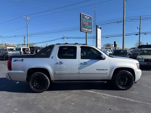 Used 2012 Chevrolet Avalanche LT w/ All-Star Edition image 2