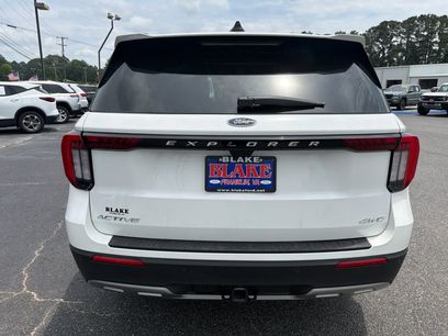 New 2026 Ford Explorer Active w/ Active Comfort Package