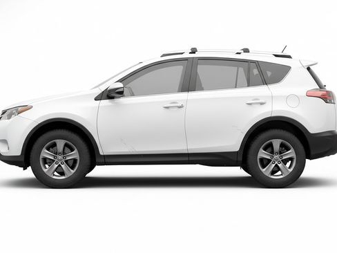 Used 2015 Toyota RAV4 XLE FWD image 16
