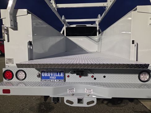 New 2026 Ford F350 XL w/ XL Chrome Package image 20