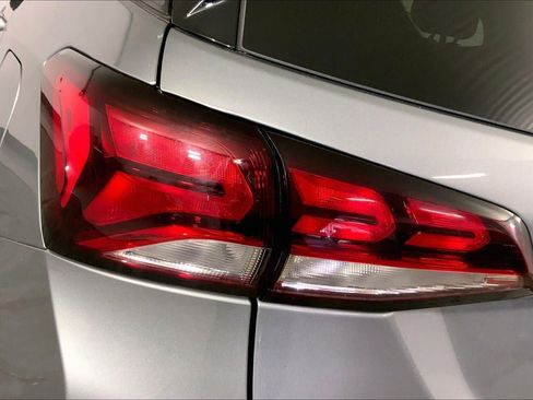 Used 2024 Chevrolet Equinox LT image 27