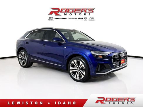 Used 2020 Audi Q8 Prestige image 1