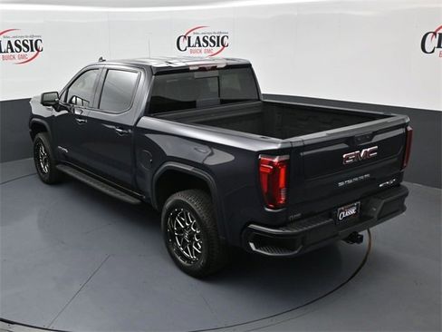 Used 2024 GMC Sierra 1500 AT4X image 17