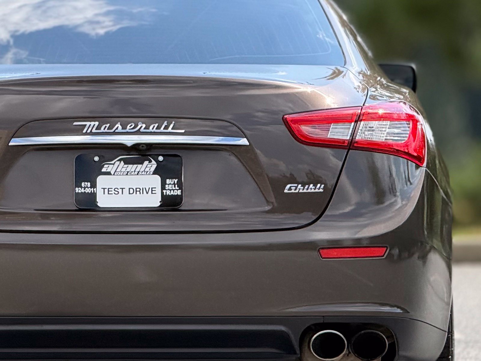 Used 2016 Maserati Ghibli RWD image 17