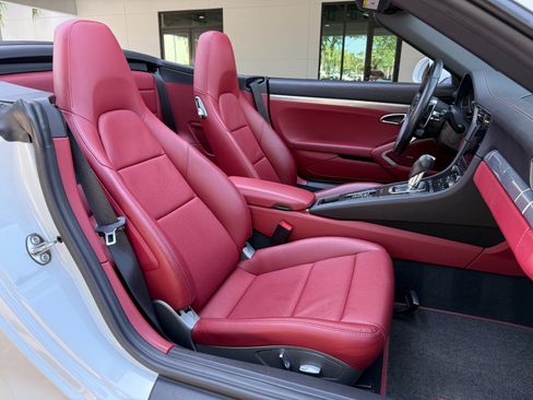 Used 2017 Porsche 911 Carrera S RWD image 43