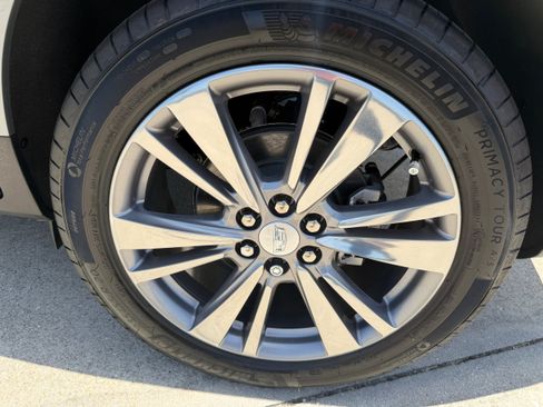 New 2026 Cadillac XT5 Premium Luxury w/ Driver Assist Package FWD image 31