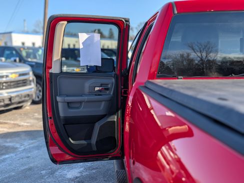 Used 2019 RAM 1500 Classic Warlock image 31