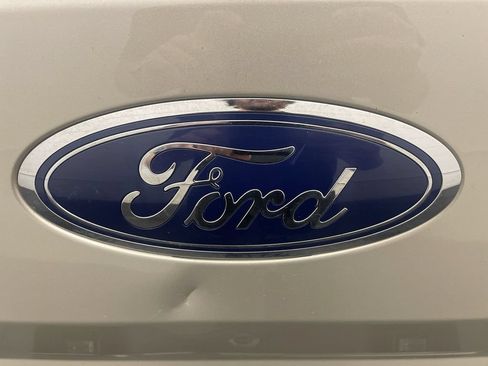 Used 2018 Ford F150 XLT w/ Equipment Group 301A Mid AWD/4WD image 21