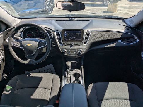 Used 2024 Chevrolet Malibu LT image 13