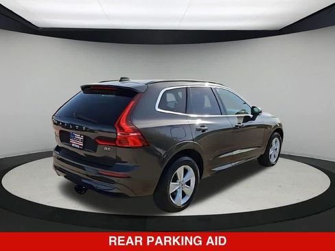 Used 2022 Volvo XC60 B5 Momentum AWD/4WD image 8