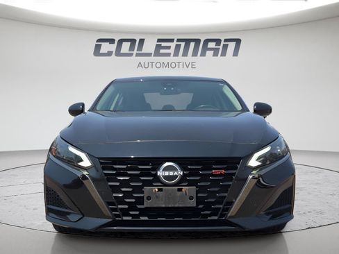Used 2023 Nissan Altima 2.5 SR FWD image 4