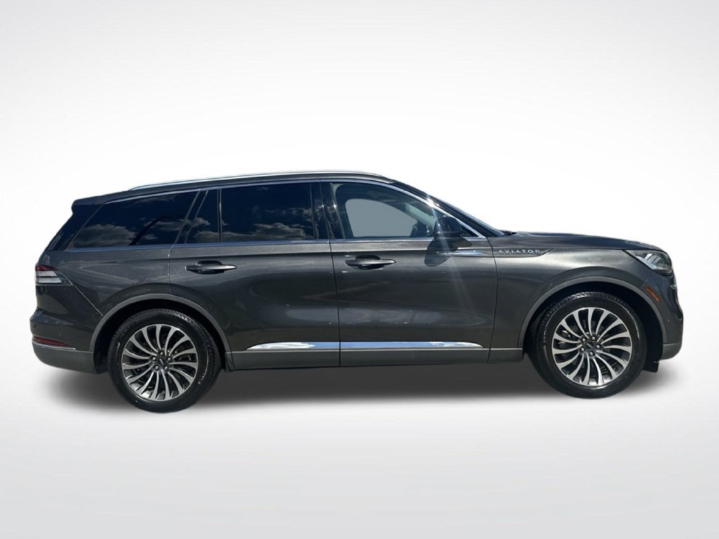 Used 2020 Lincoln Aviator Reserve w/ Equipment Group 201A RWD image 3