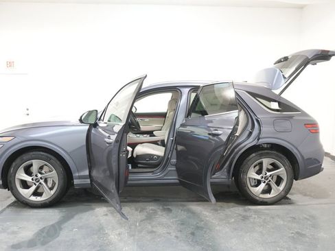 New 2026 Genesis GV70 2.5T Advanced image 28