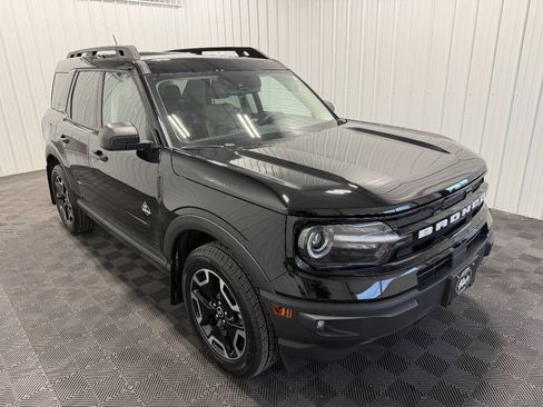 Used 2024 Ford Bronco Sport Outer Banks w/ Tech Package AWD/4WD image 8