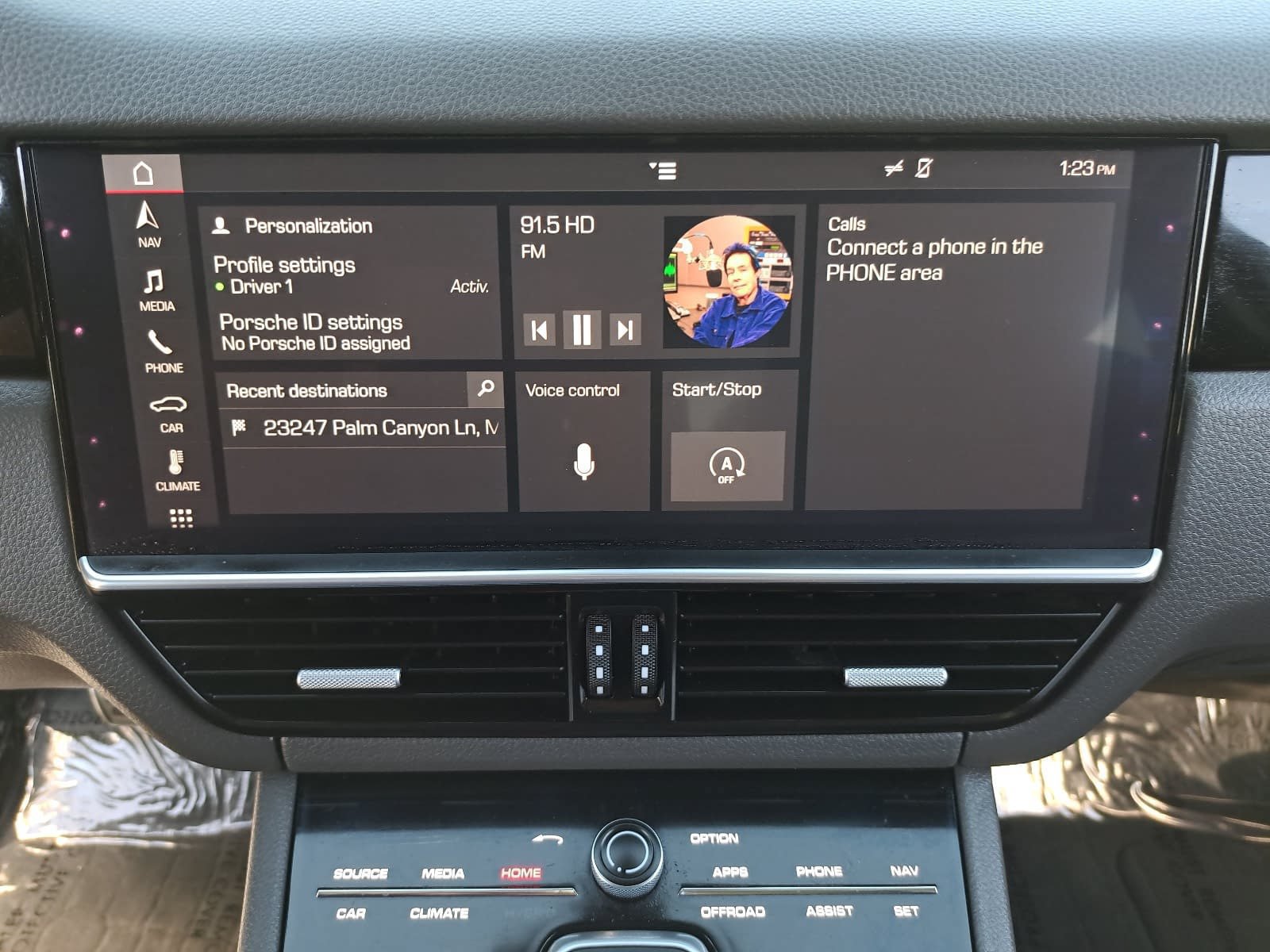 Used 2019 Porsche Cayenne S AWD/4WD image 23