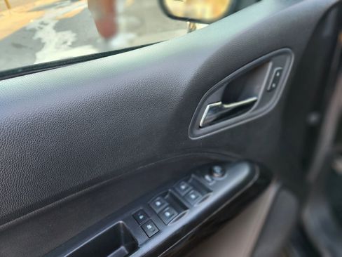 Used 2017 GMC Canyon SLT w/ Driver Alert Package image 20