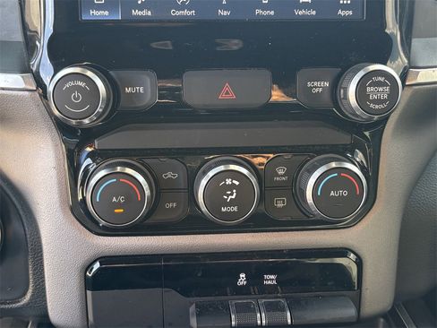 Used 2022 RAM 1500 Big Horn image 19