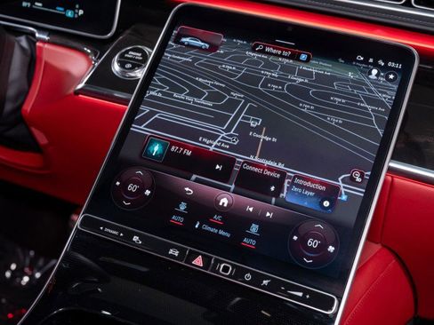 Used 2024 Mercedes-Benz S 580 4MATIC Sedan image 19