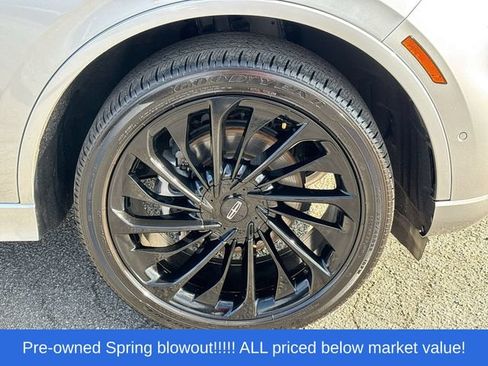 Used 2024 Lincoln Aviator Reserve w/ Jet Package RWD image 12