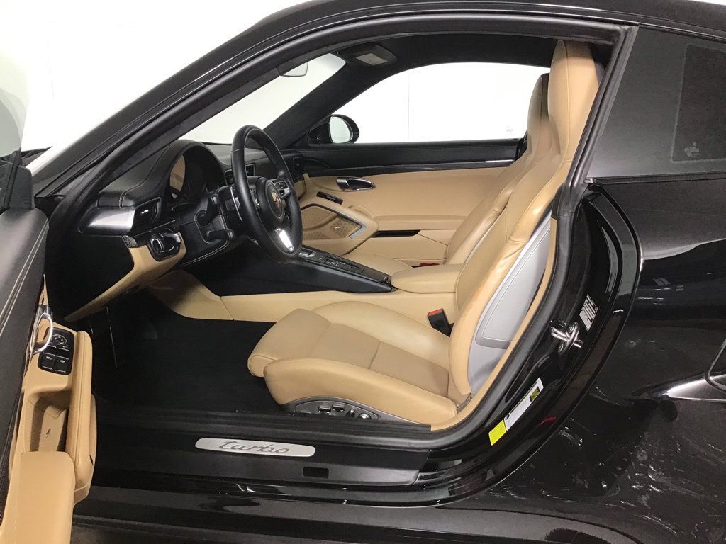 Certified 2018 Porsche 911 Turbo AWD/4WD image 5