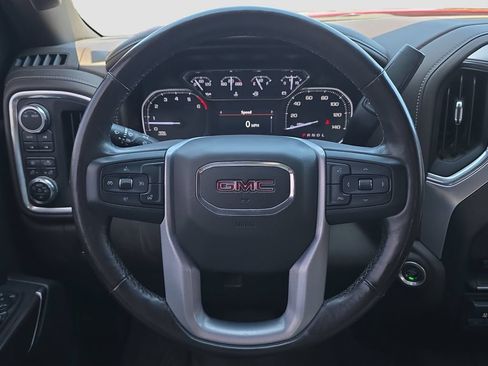 Used 2022 GMC Sierra 1500 SLT w/ X31 Off-Road Package AWD/4WD image 9