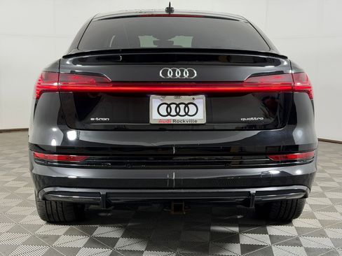Certified 2021 Audi e-tron Premium Plus w/ Premium Plus Package AWD/4WD image 10