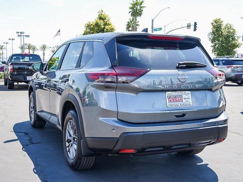 New 2026 Nissan Rogue S image 5