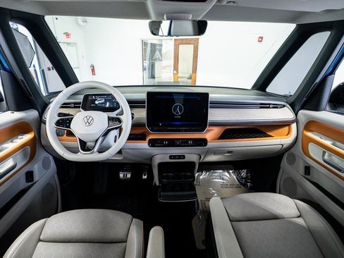 Used 2025 Volkswagen ID. Buzz 1st Edition image 50