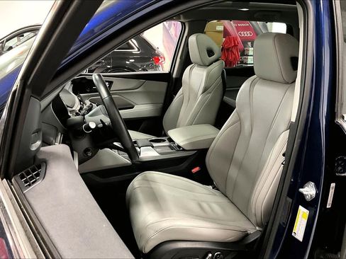 Used 2023 Acura MDX SH-AWD w/ Technology Package image 9