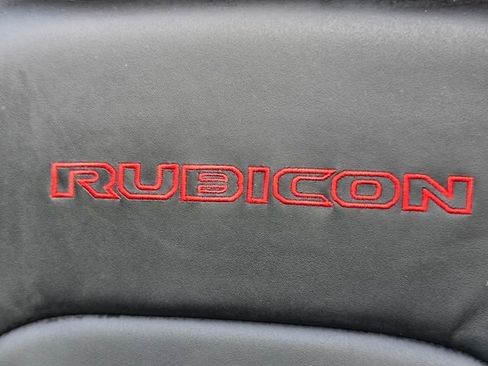 Used 2024 Jeep Wrangler Unlimited Rubicon image 19