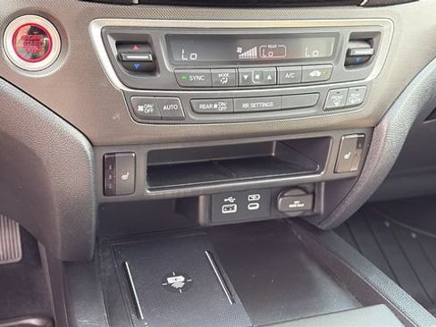 Used 2024 Honda Ridgeline TrailSport image 19