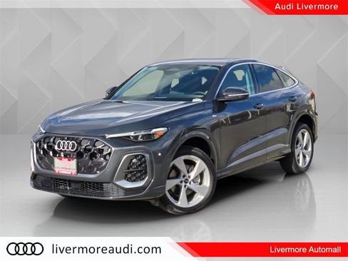 New 2025 Audi Q5 Premium Plus image 1