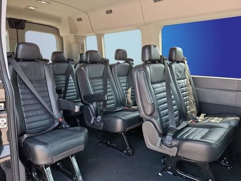 Used 2023 Ford Transit 350 XLT RWD image 7