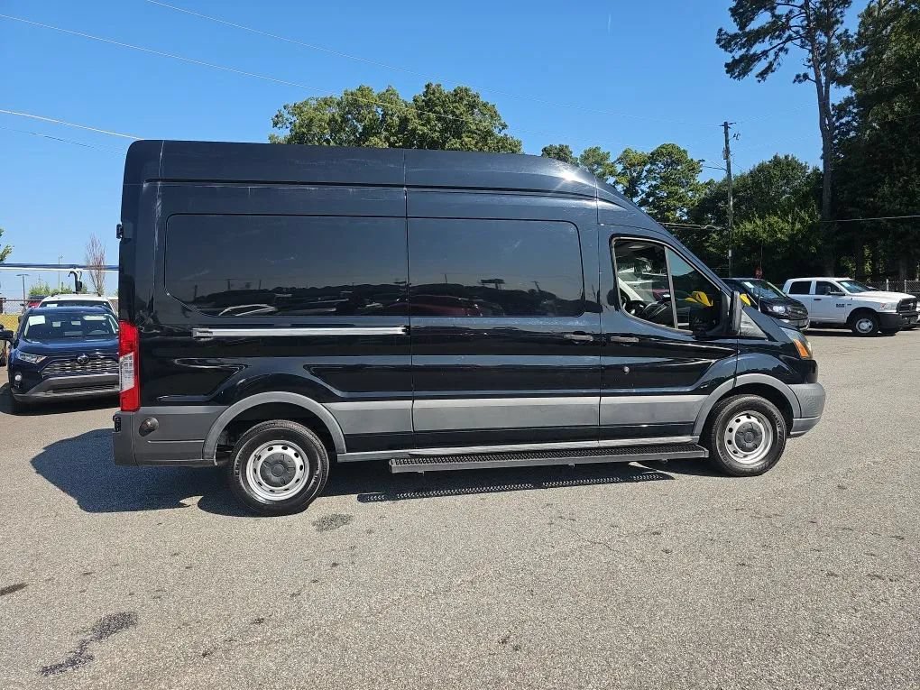 Used 2018 Ford Transit 350 148 High Roof RWD image 10