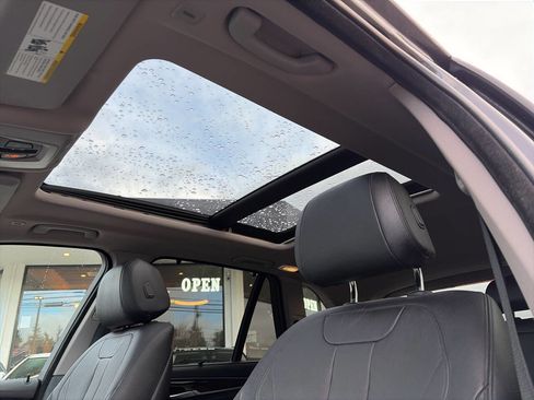 Used 2016 BMW X5 xDrive40e image 33