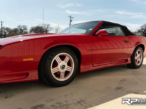 Used 1991 Chevrolet Camaro Z28 image 28