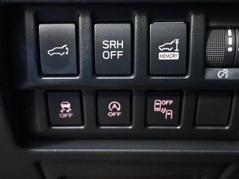 Used 2023 Subaru Forester Limited AWD/4WD image 24